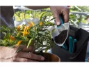 Box obsahuje náčiní pro péči o doma pěstované rostliny