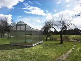 Záhradný skleník z polykarbonátu Gardentec H